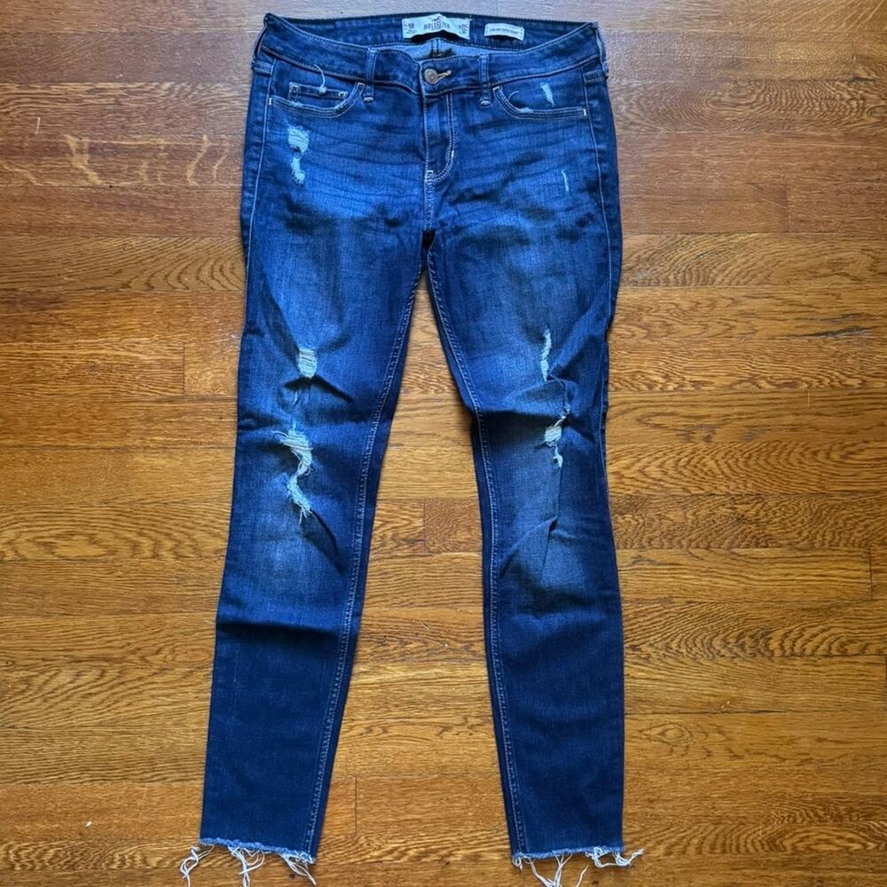 Hollister Distressed Low Rise Super Skinny Jeans